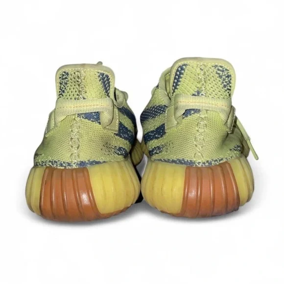 Adidas— Yeezy boost 350 v2 in semi frozen yellow colorway - Picture 3 of 6